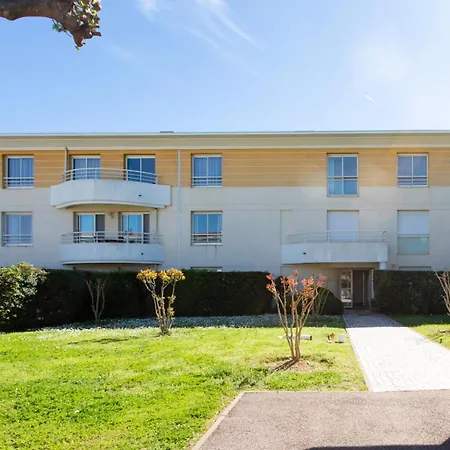 A13 - Staywiz Us -1 Bdr Garden Floor Fontonne - Ac, Pool & Parking Διαμέρισμα