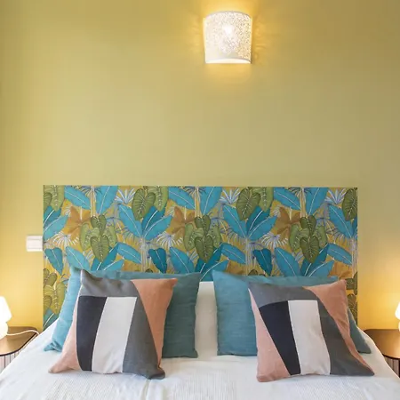 A13 - 1 Bdr Garden Floor Fontonne - Ac, Pool & Parking شقة أنتيب