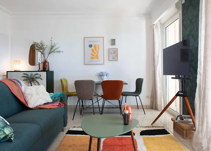 A13 - 1 Bdr Garden Floor Fontonne - Ac, Pool & Parking Antibes